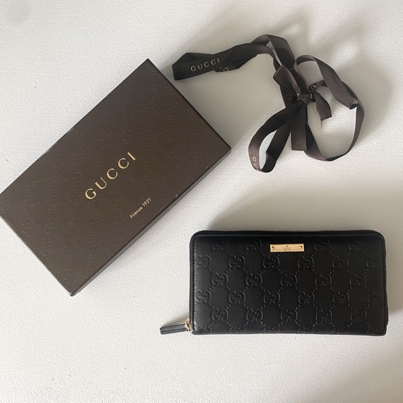 GUCCI black embossed wallet gold zipper - Picture 5 of 17